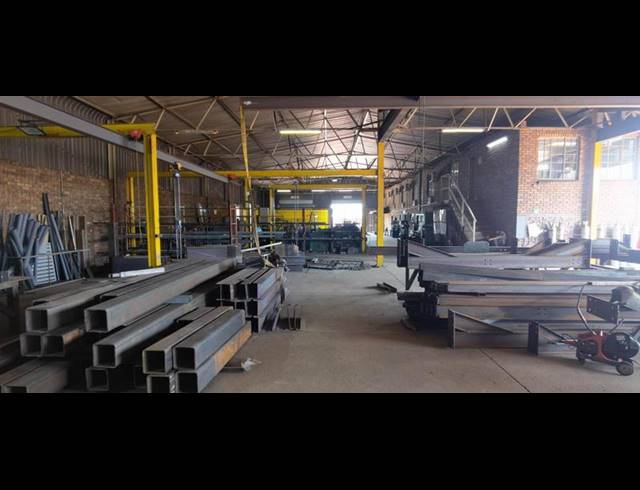 INDUSTRIAL PROPERTY TO RENT IN SILVERTONDALE